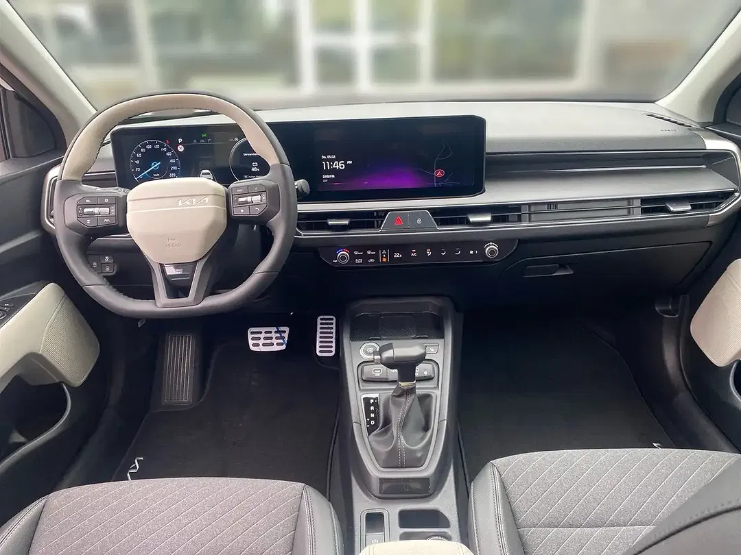 Kia Stonic - Thumbnail 12