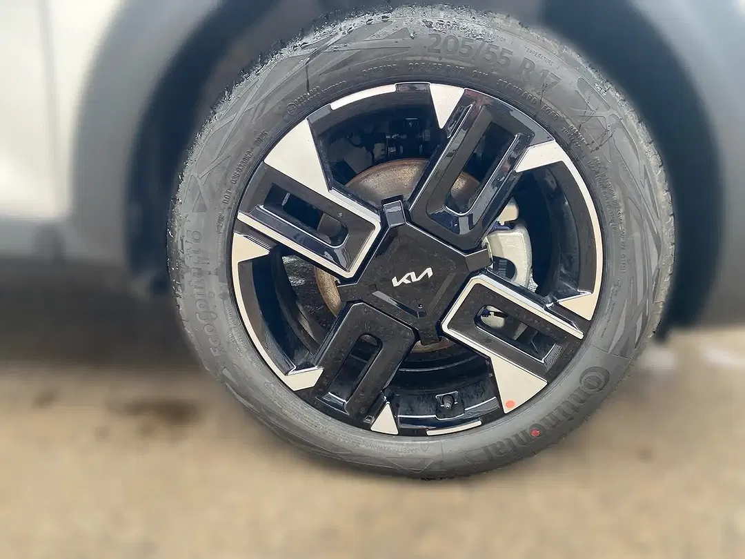 Kia Stonic - Thumbnail 8