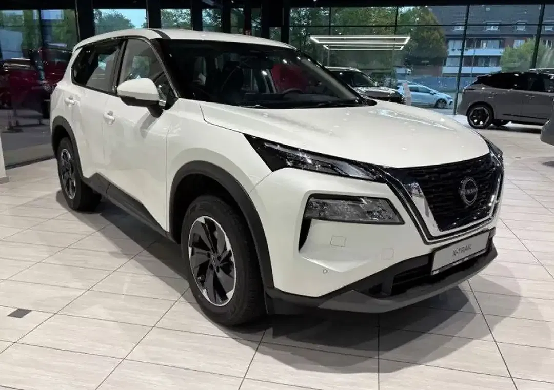 Nissan X-Trail - Thumbnail 4