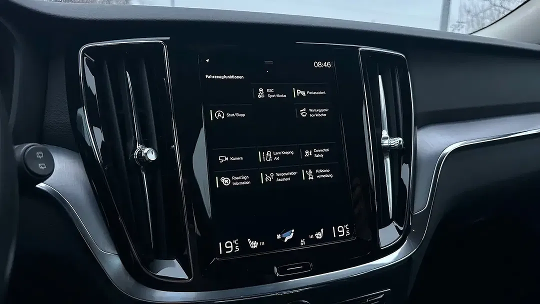 Volvo V60 - Thumbnail 11