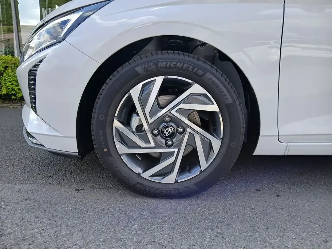 Hyundai i20 - Thumbnail 6