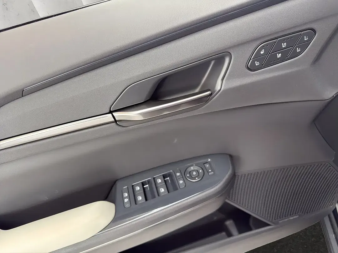 Kia EV5 - Thumbnail 14