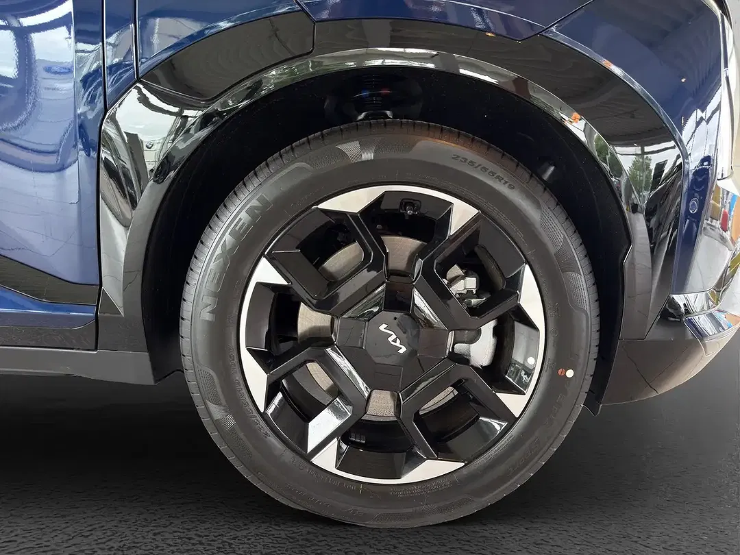 Kia EV5 - Thumbnail 8