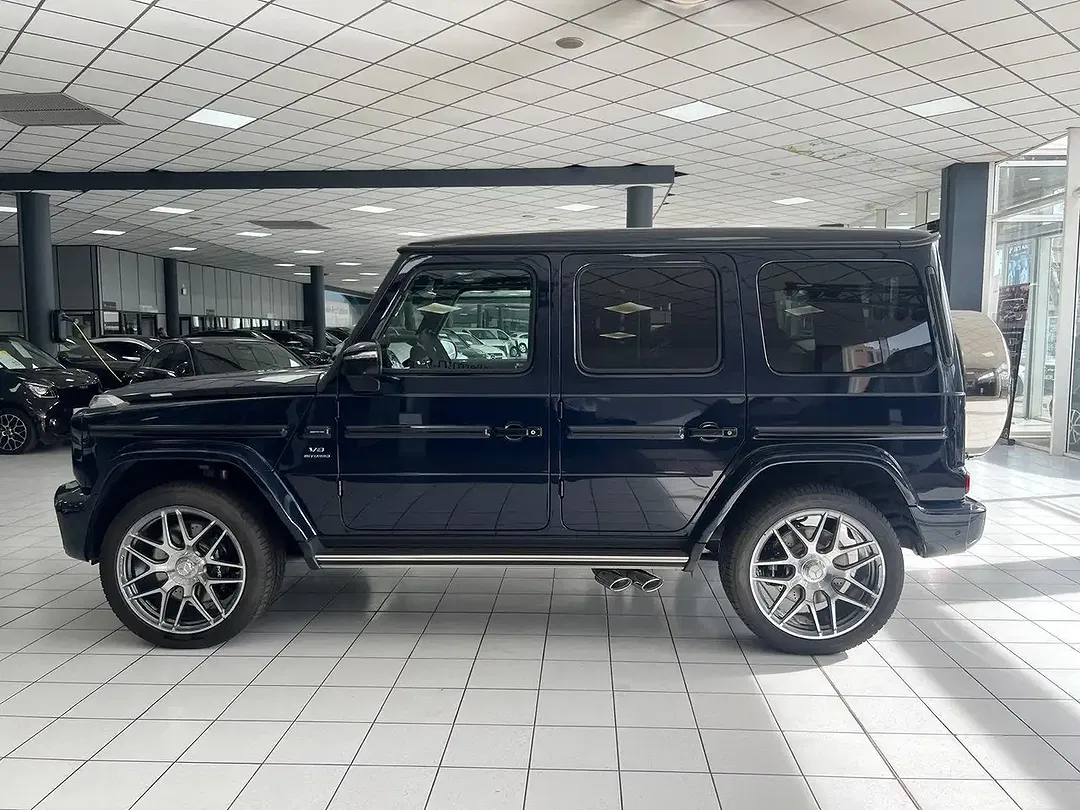 Mercedes-Benz G 63 AMG - Thumbnail 2