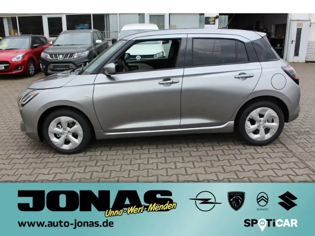 Suzuki Swift - Thumbnail 10