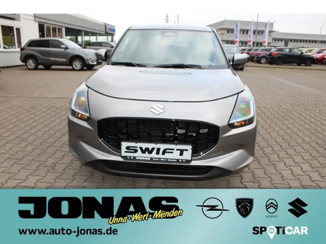 Suzuki Swift - Thumbnail 2