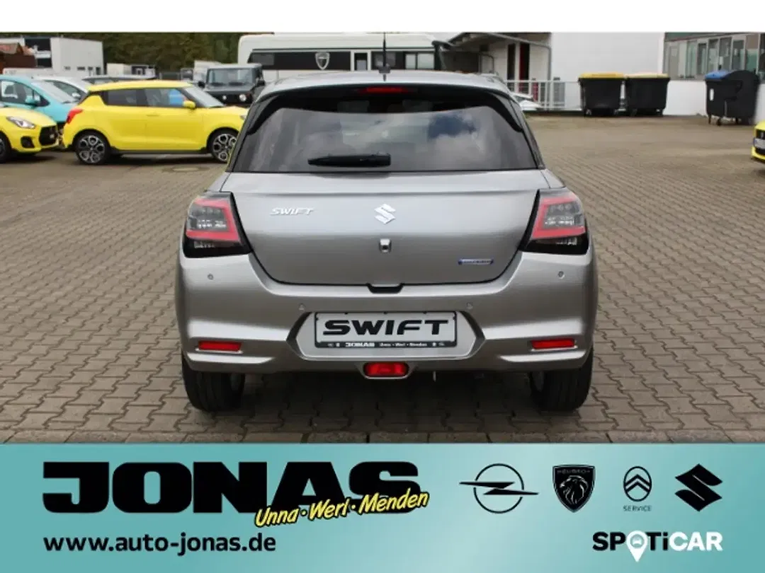 Suzuki Swift - Thumbnail 7