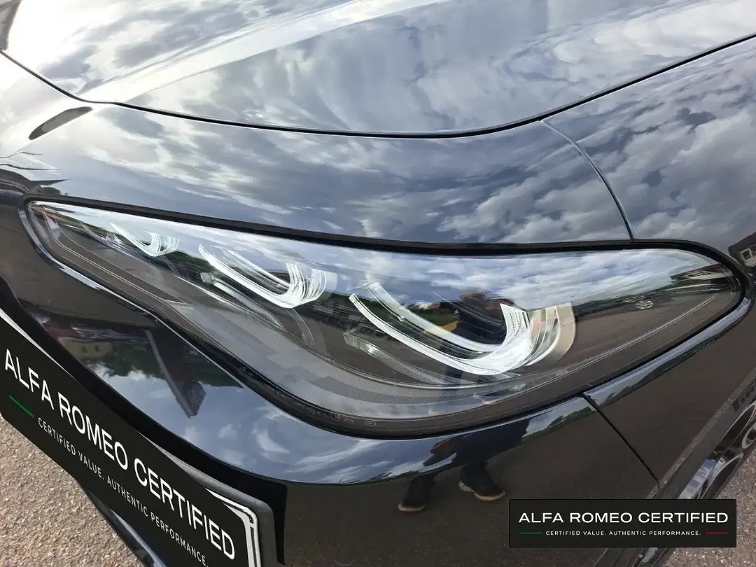 Alfa Romeo Giulia - Thumbnail 14