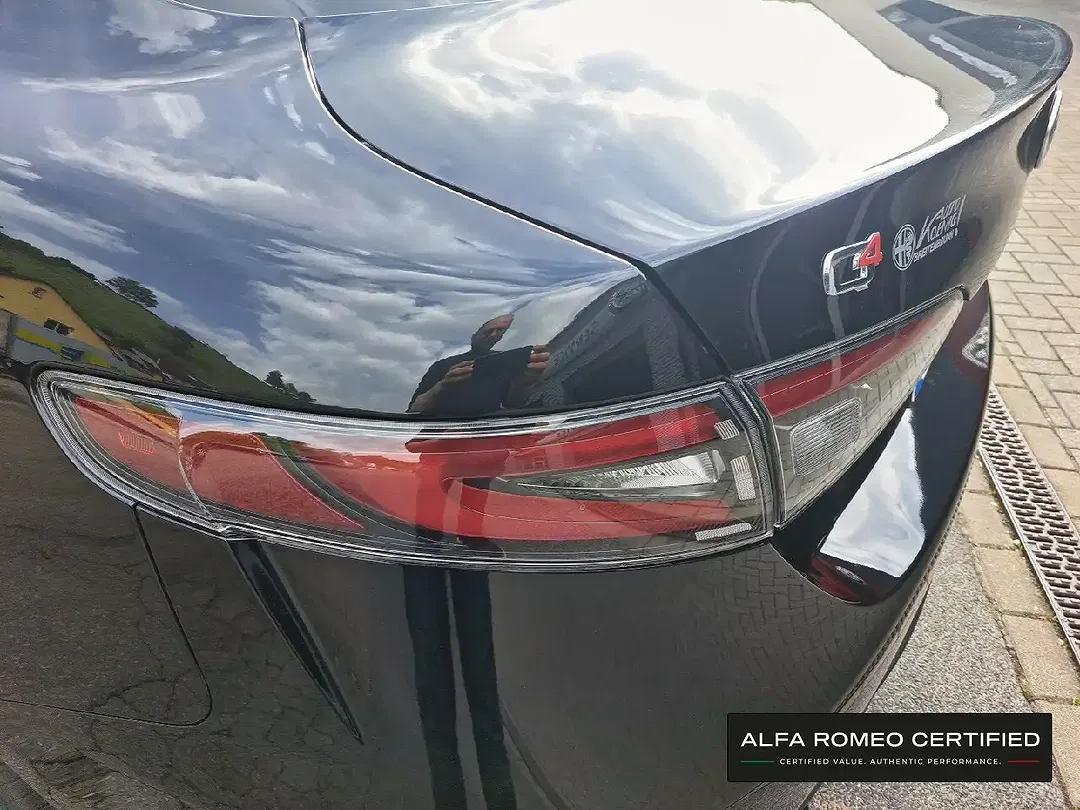 Alfa Romeo Giulia - Thumbnail 15