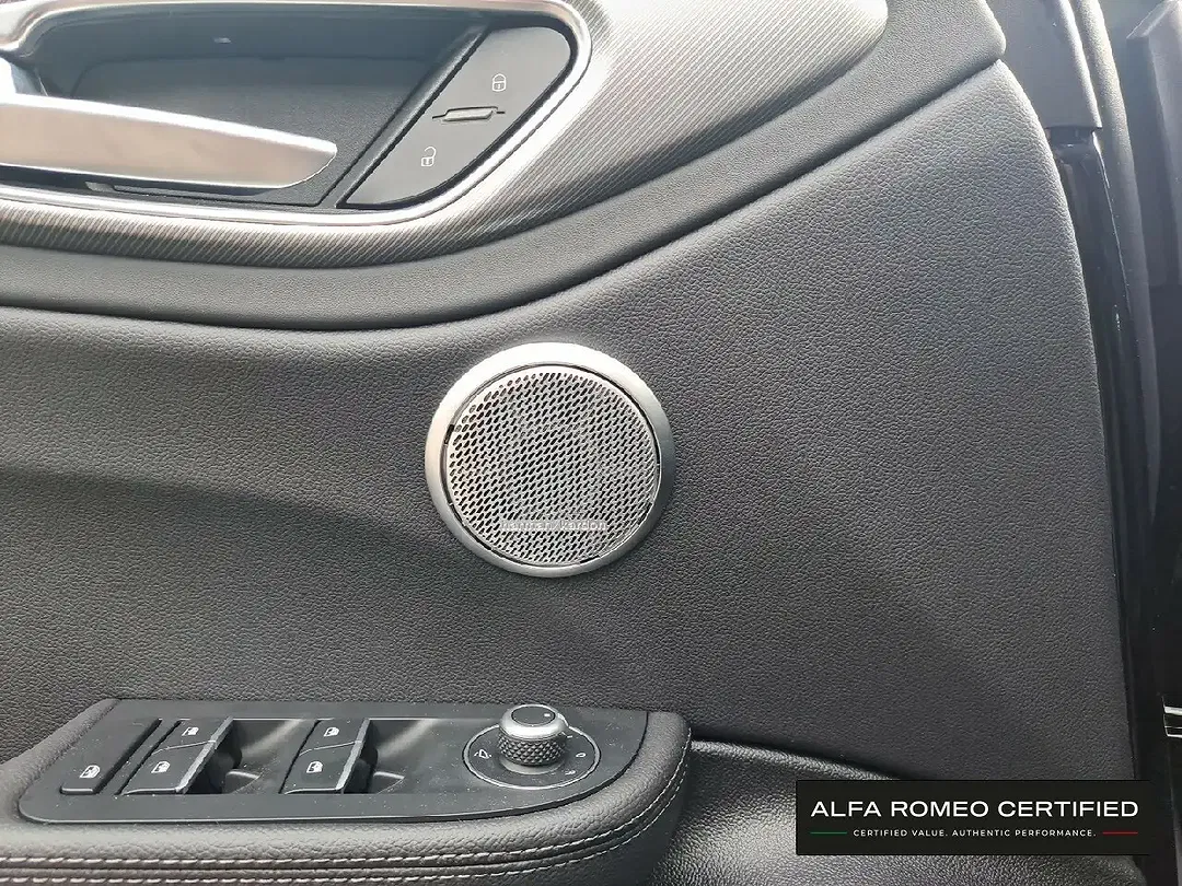 Alfa Romeo Giulia - Thumbnail 19