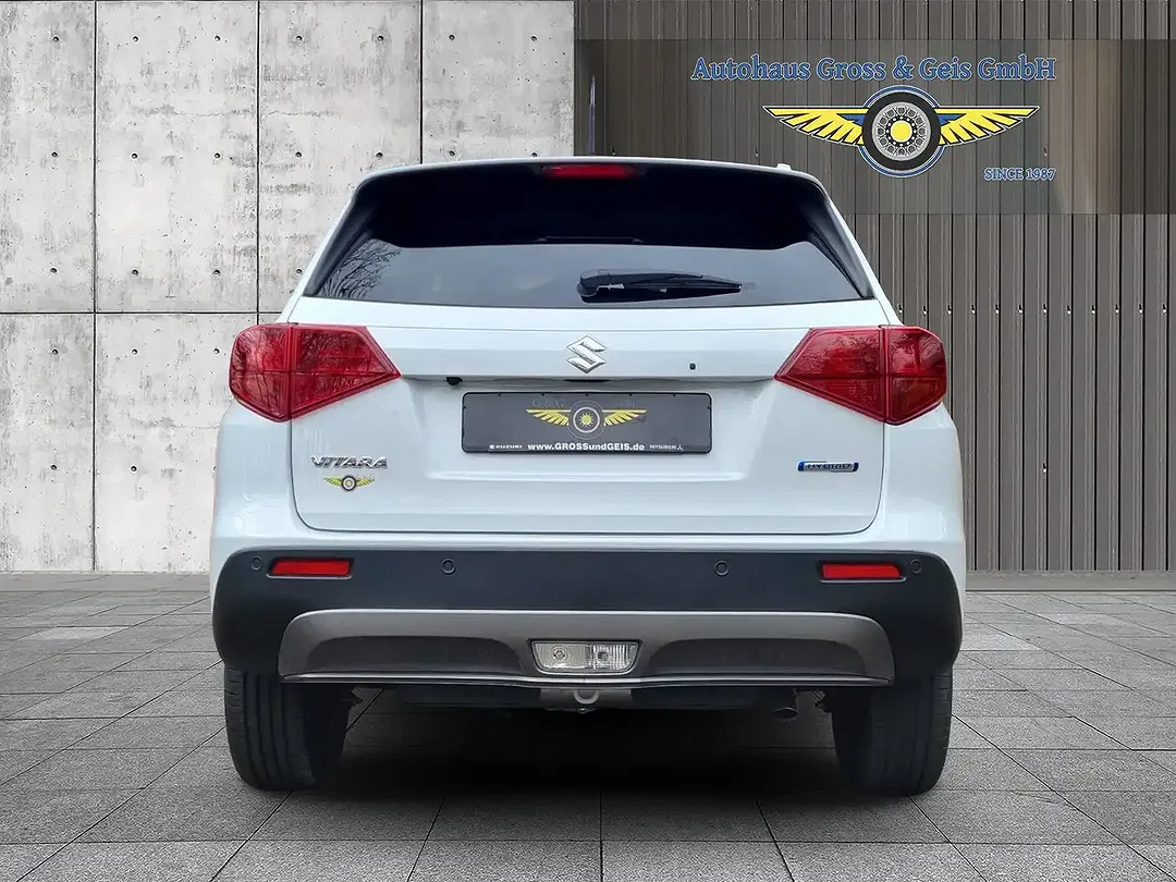 Suzuki Vitara - Thumbnail 8