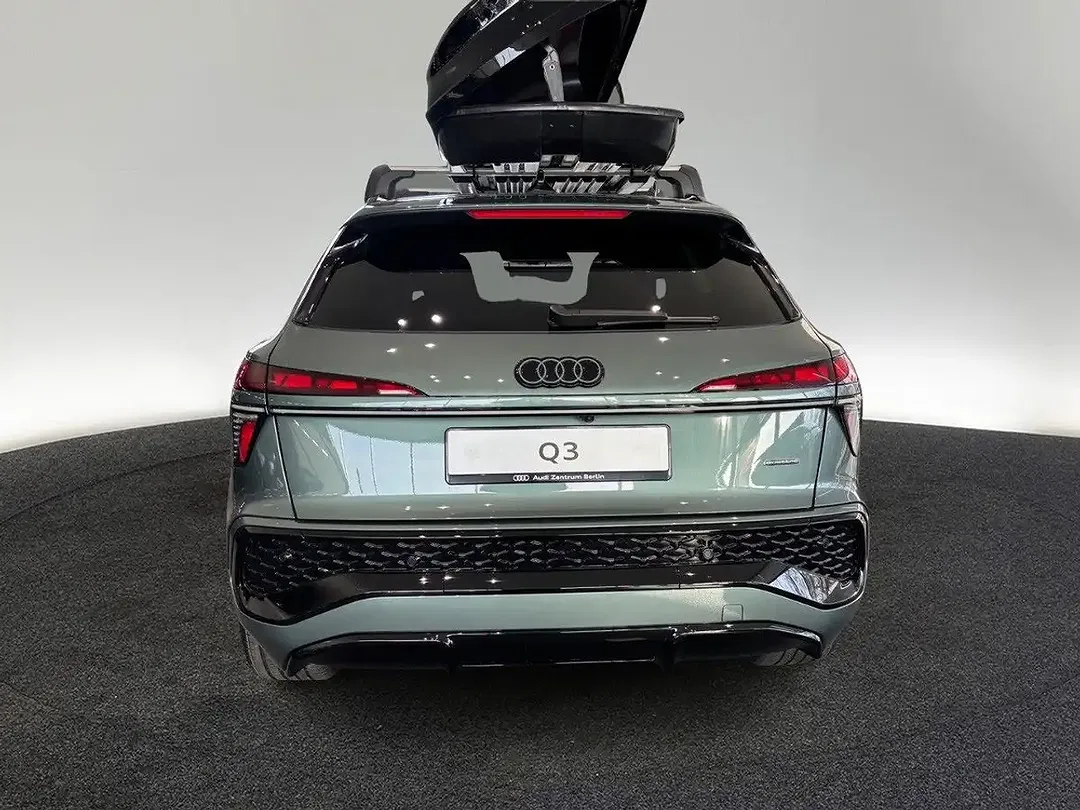 Audi Q3 - Thumbnail 4