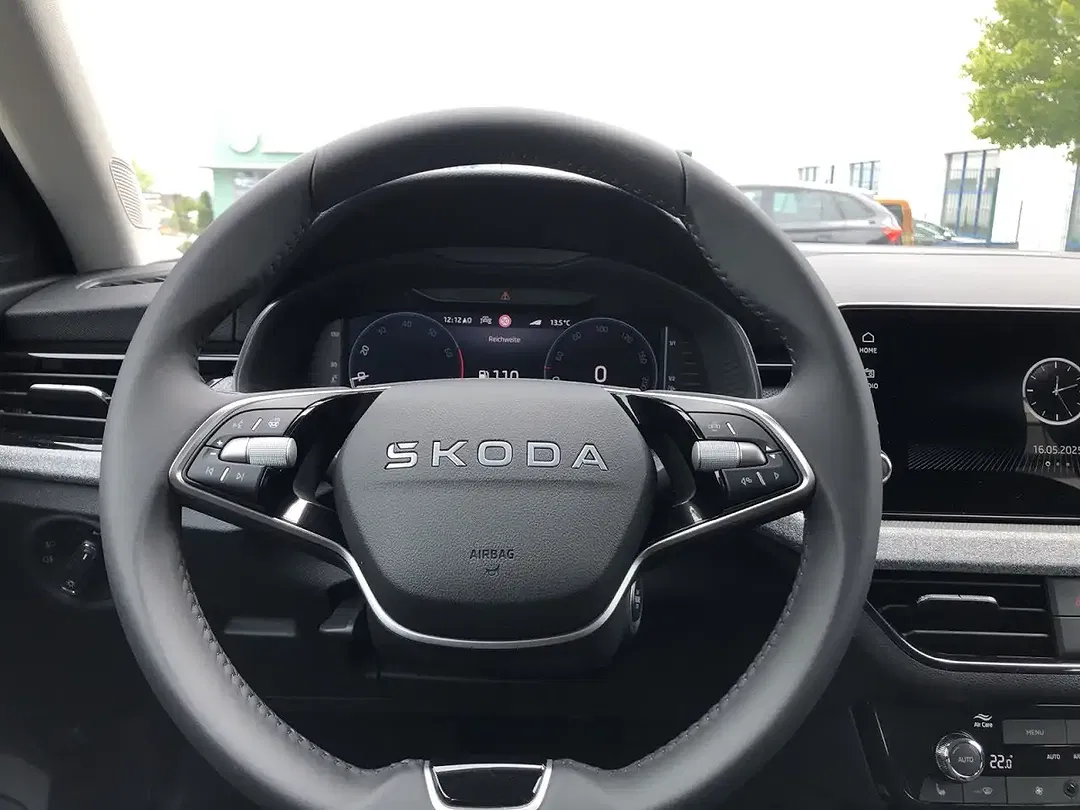 Skoda Scala - Thumbnail 10