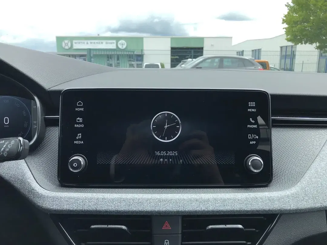 Skoda Scala - Thumbnail 12
