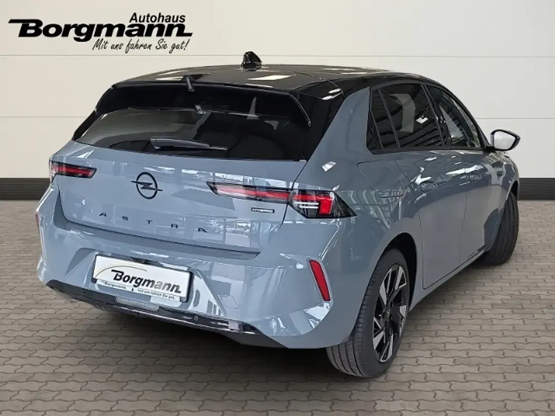 Opel Astra - Thumbnail 4