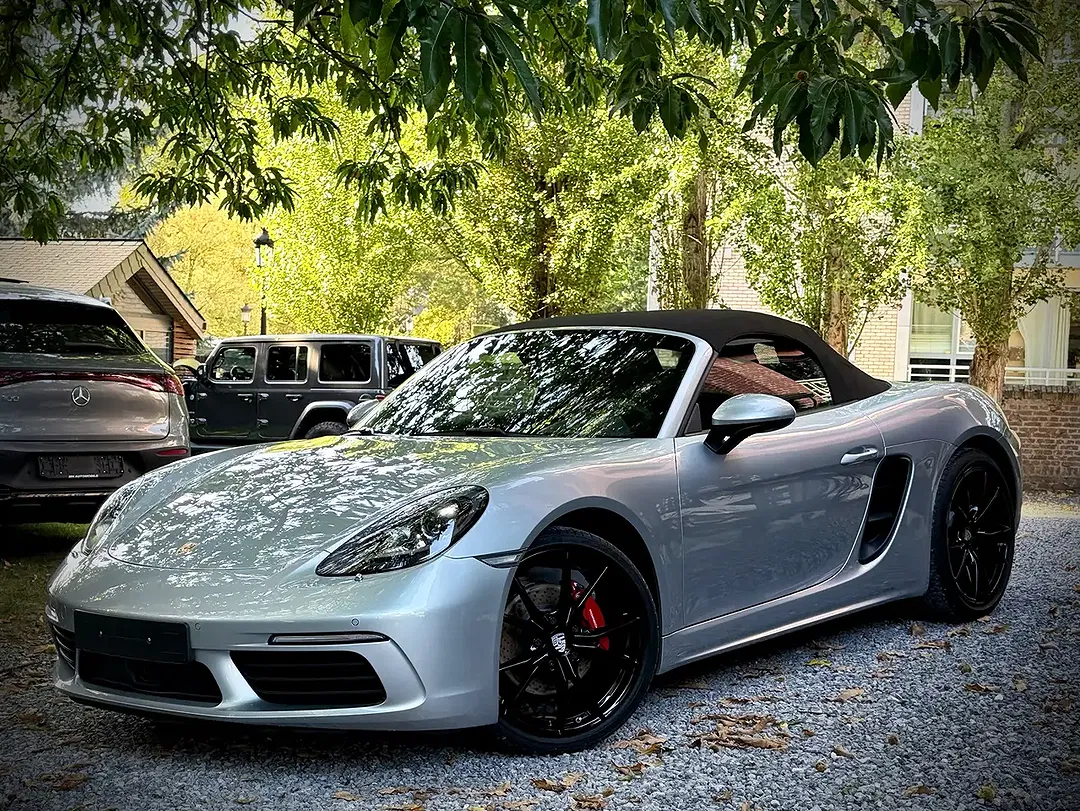 Porsche 718 Cayman - Thumbnail 10