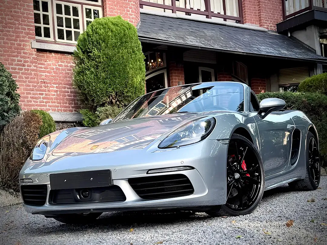 Porsche 718 Cayman - Thumbnail 5