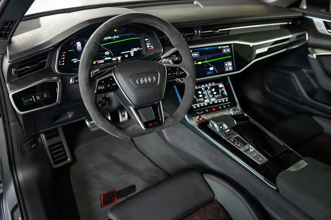 Audi RS6 - Thumbnail 18