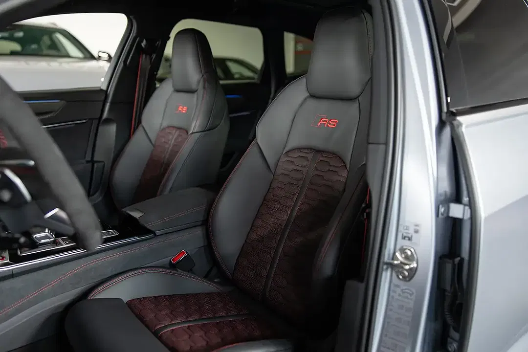 Audi RS6 - Thumbnail 21