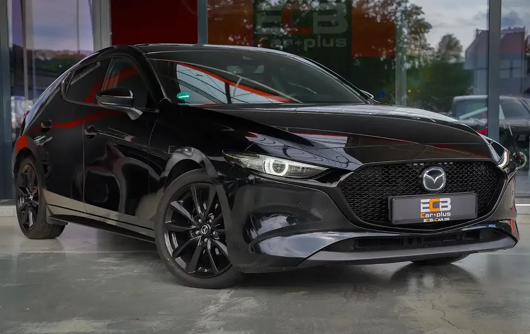 Mazda 3 - Thumbnail 11