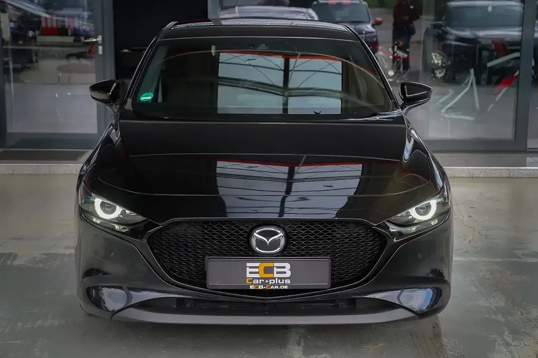 Mazda 3 - Thumbnail 12