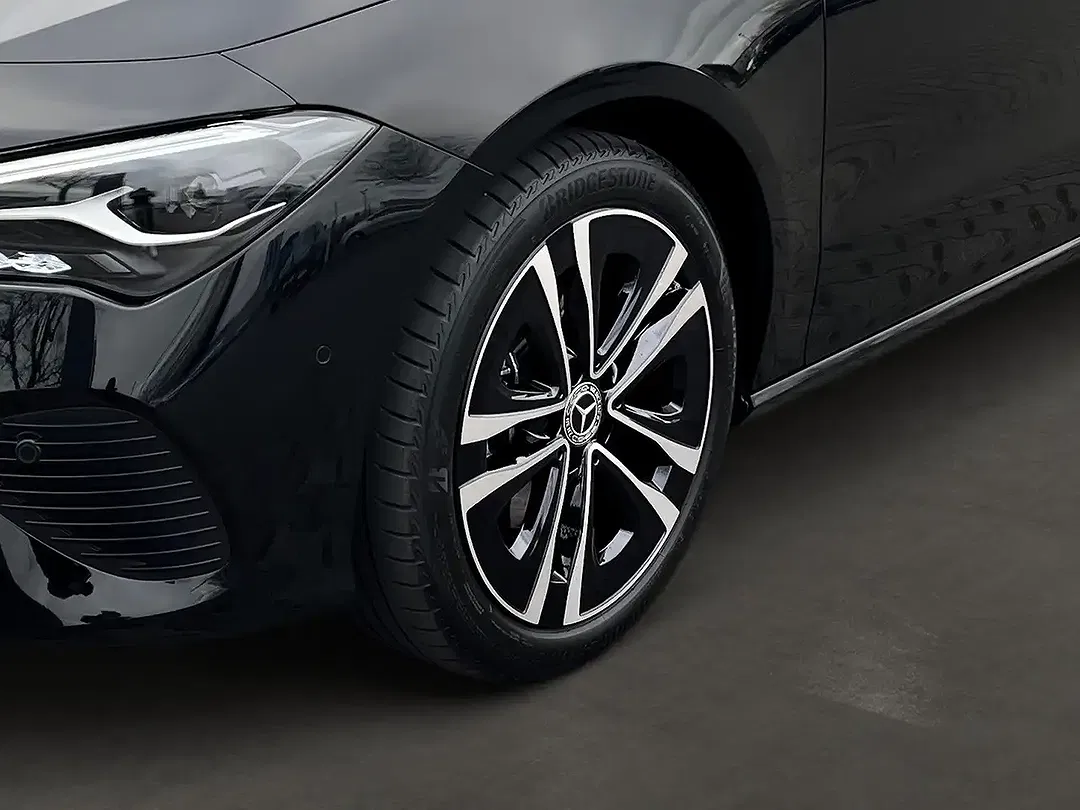 Mercedes-Benz CLA 200 - Thumbnail 7