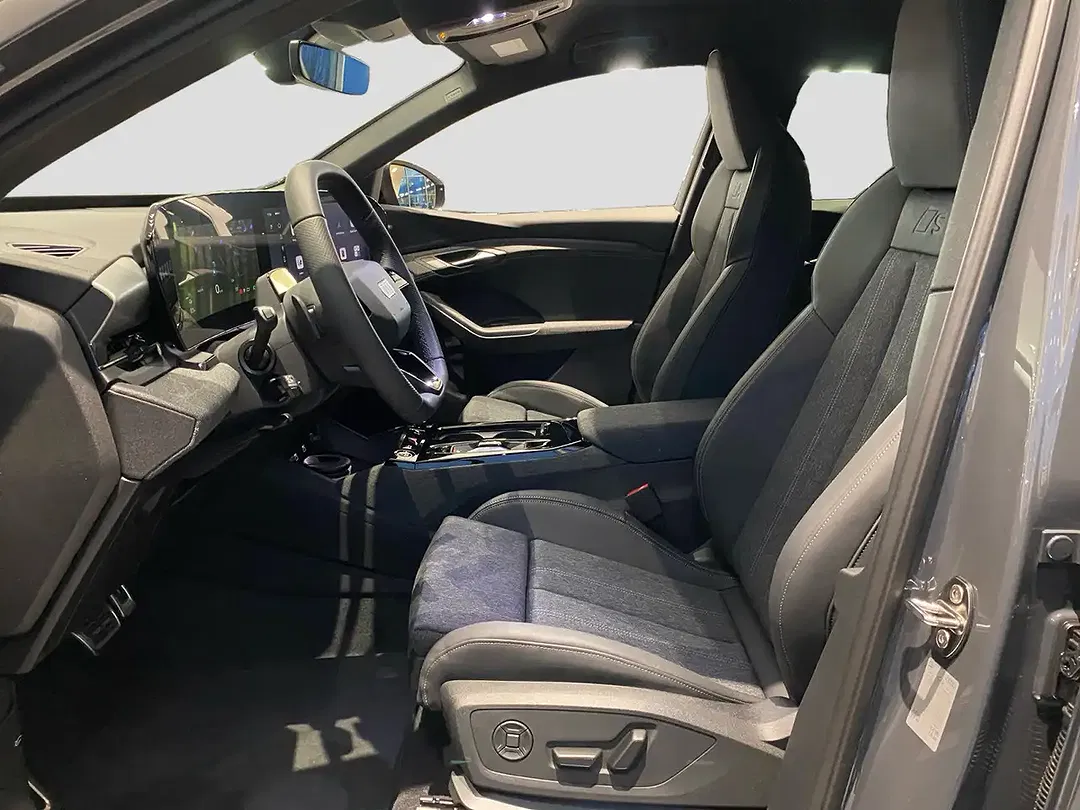 Audi Q6 e-tron - Thumbnail 9