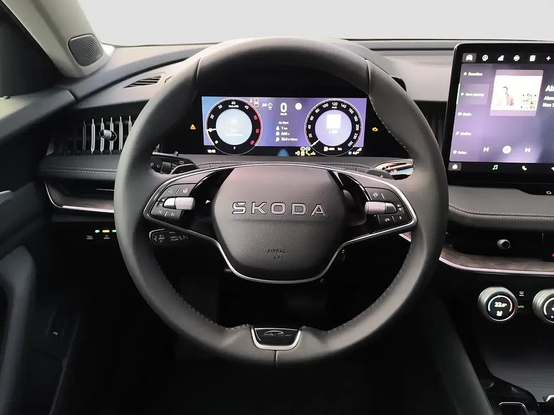 Skoda Superb - Thumbnail 14