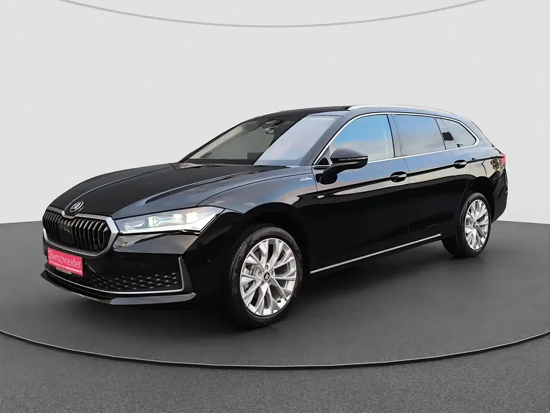 Skoda Superb - Thumbnail 2