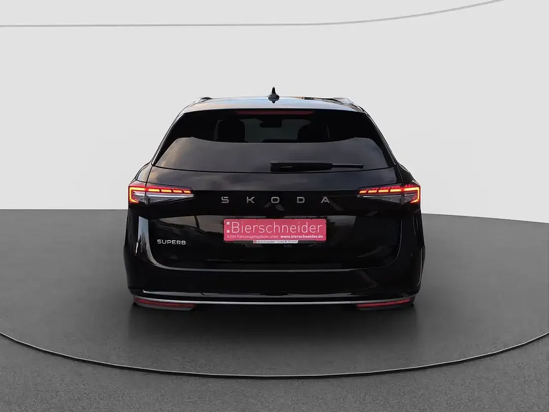 Skoda Superb - Thumbnail 9