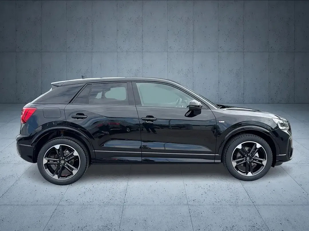 Audi Q2 - Thumbnail 6