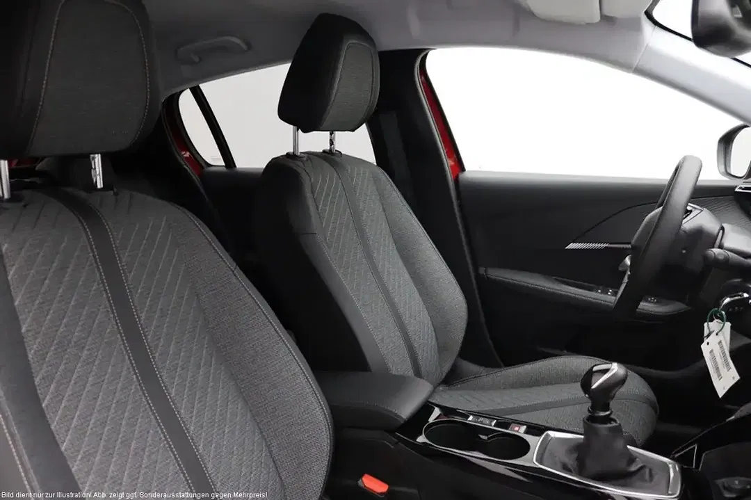 Peugeot 208 - Thumbnail 14