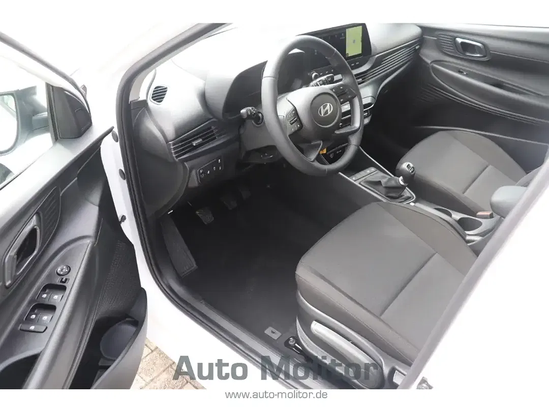 Hyundai i20 - Thumbnail 14