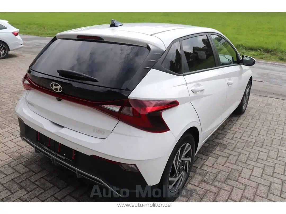 Hyundai i20 - Thumbnail 5