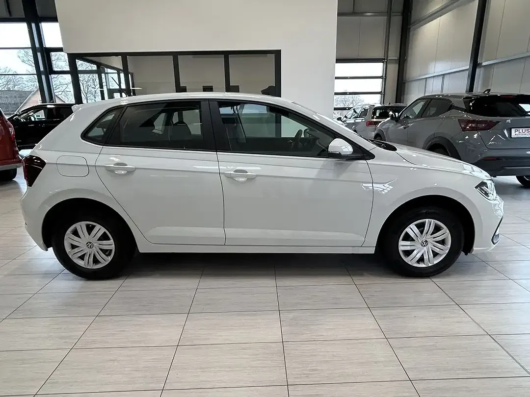 Volkswagen Polo - Thumbnail 8