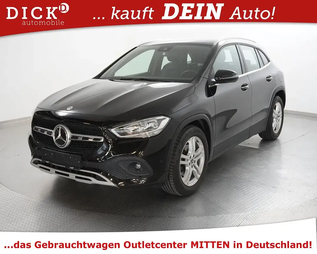 Mercedes-Benz GLA 200 - Thumbnail 4