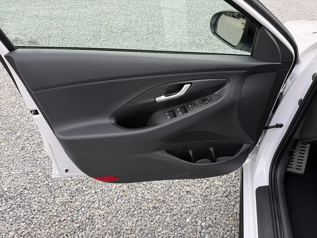 Hyundai i30 - Thumbnail 10
