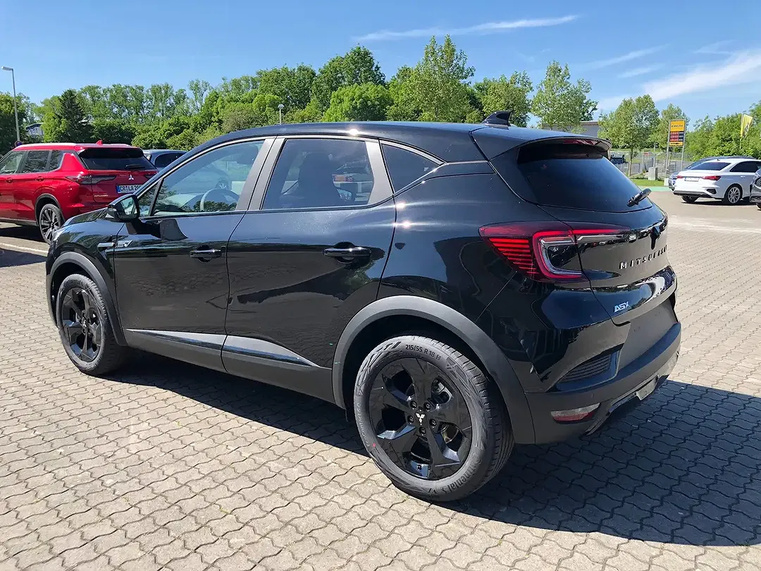 Mitsubishi ASX - Thumbnail 3