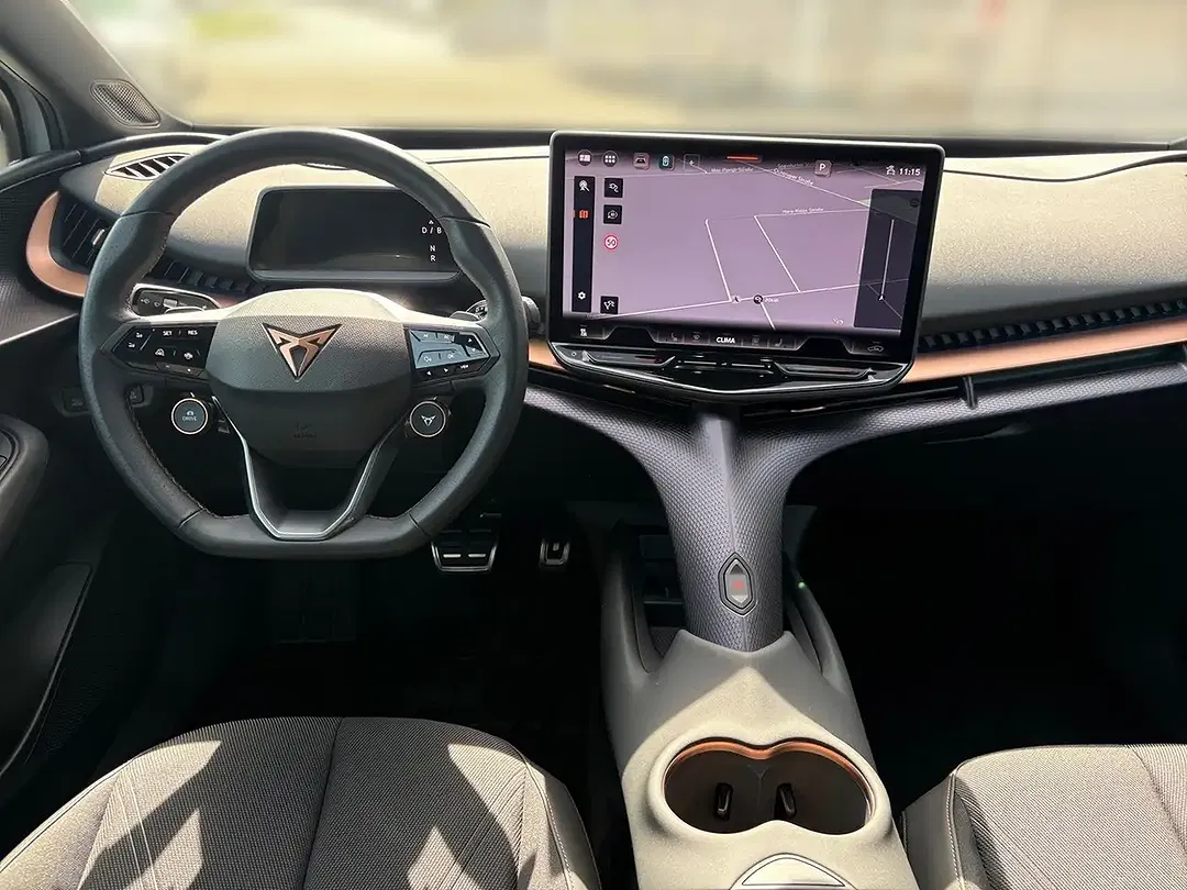 CUPRA Tavascan - Thumbnail 9