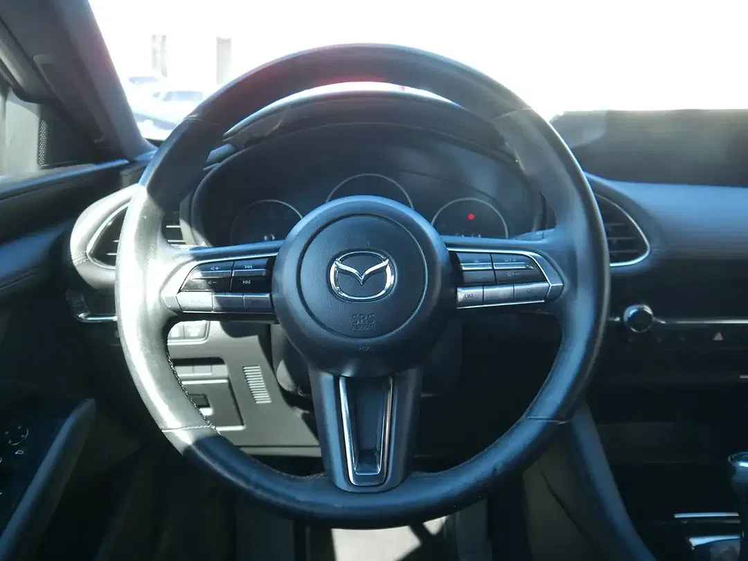 Mazda 3 - Thumbnail 15
