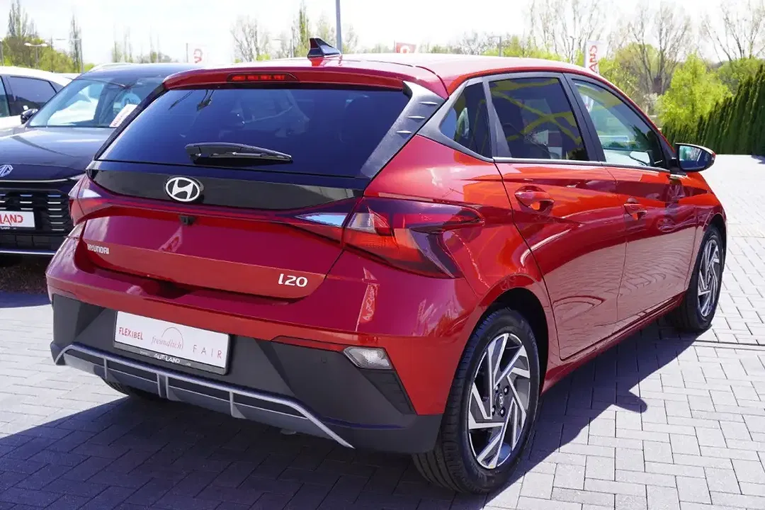 Hyundai i20 - Thumbnail 4