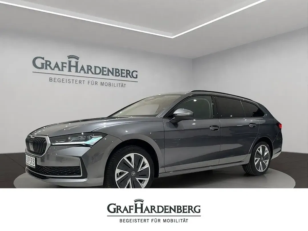 Skoda Superb - Thumbnail 1