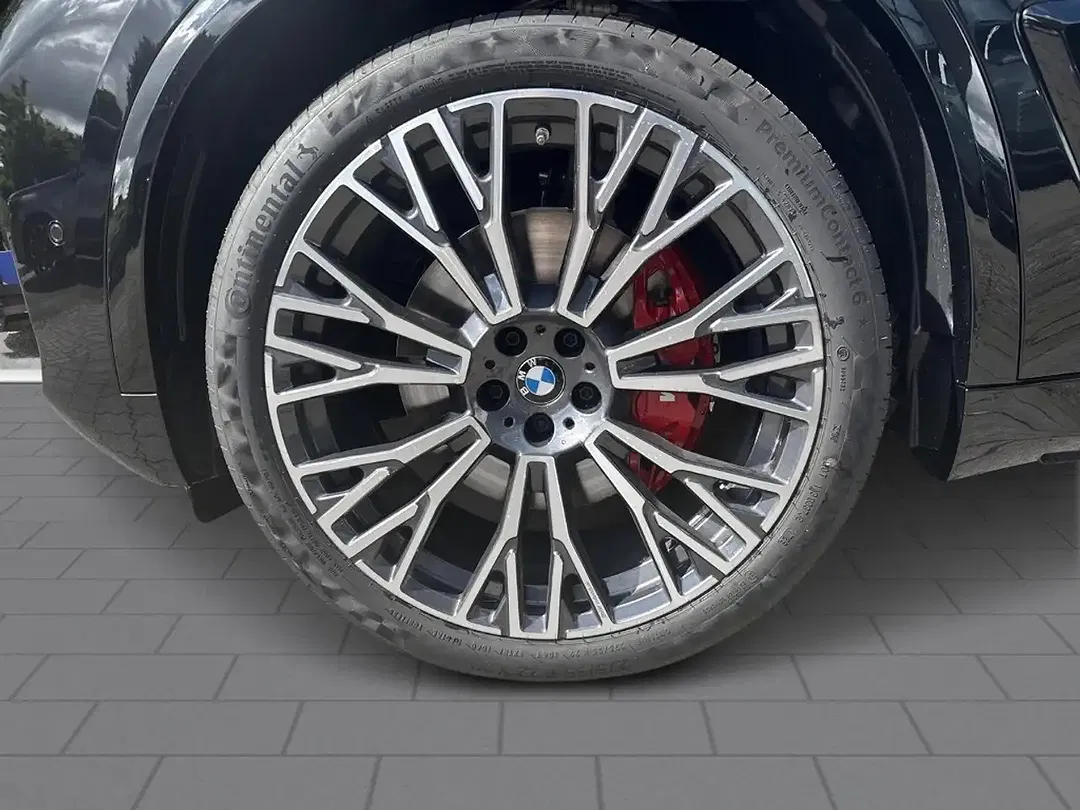 BMW X5 - Thumbnail 6