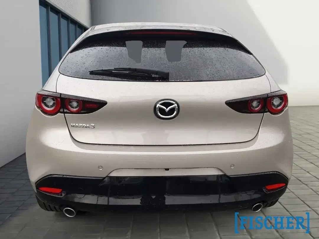 Mazda 3 - Thumbnail 4