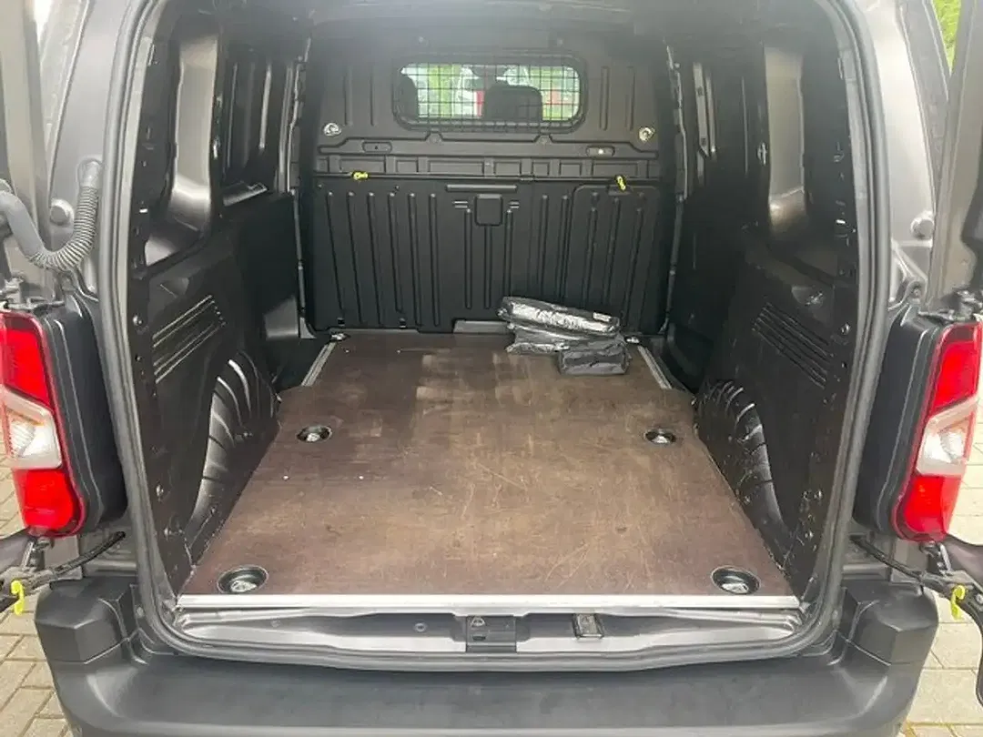 Toyota Proace City - Thumbnail 13