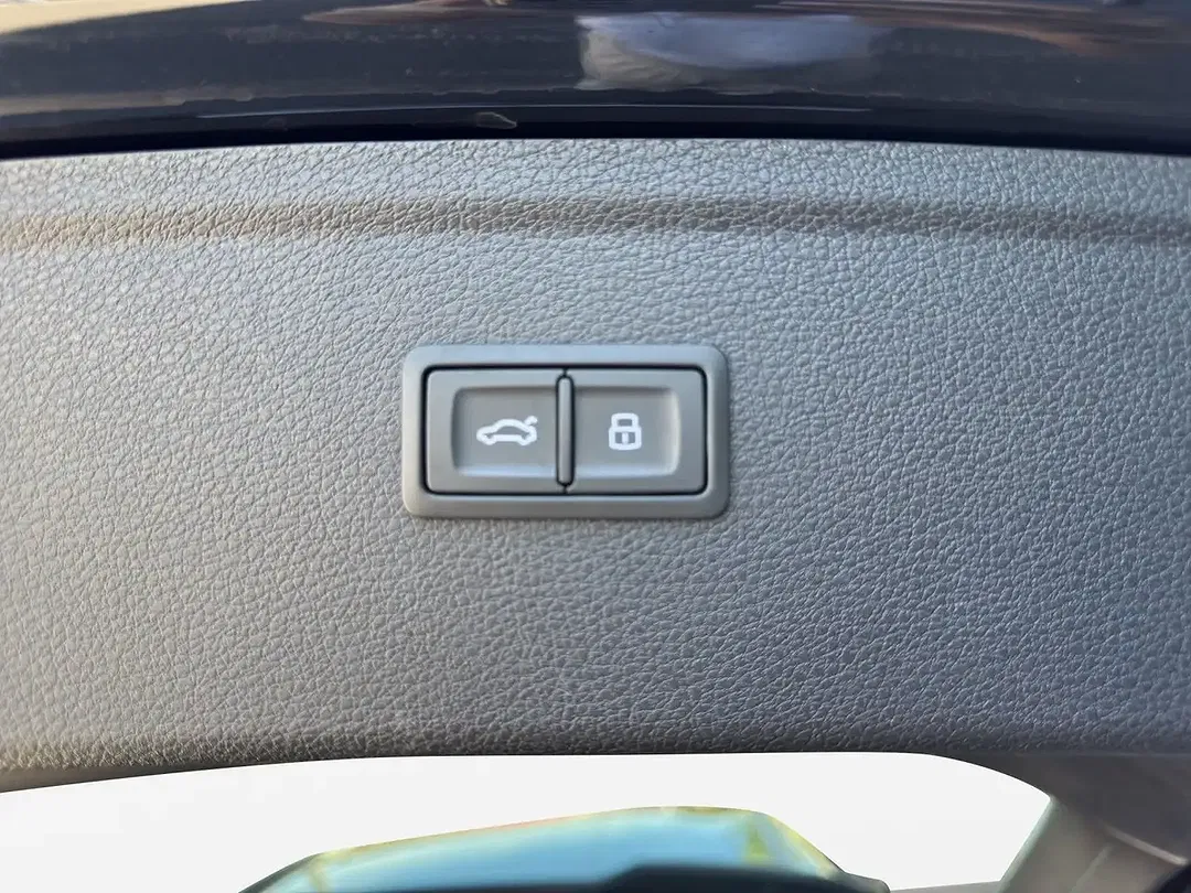 Audi Q5 - Thumbnail 11