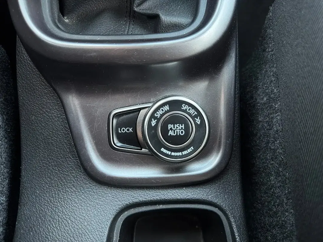 Suzuki Vitara - Thumbnail 15