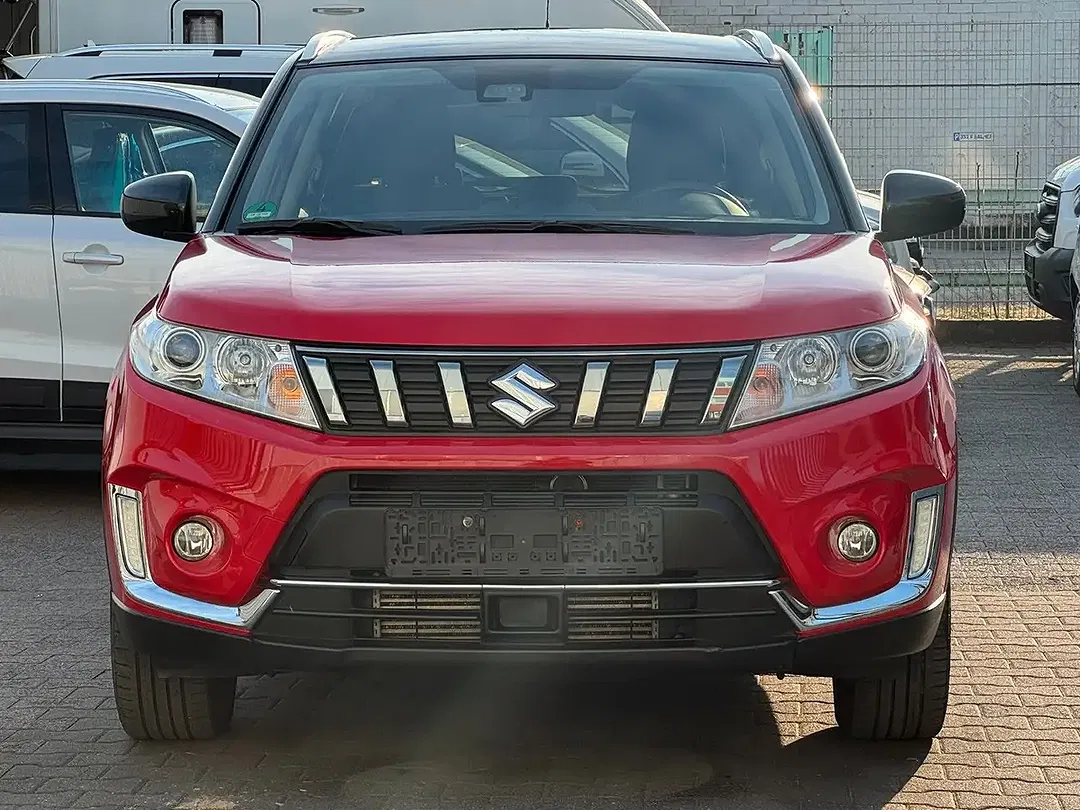 Suzuki Vitara - Thumbnail 2