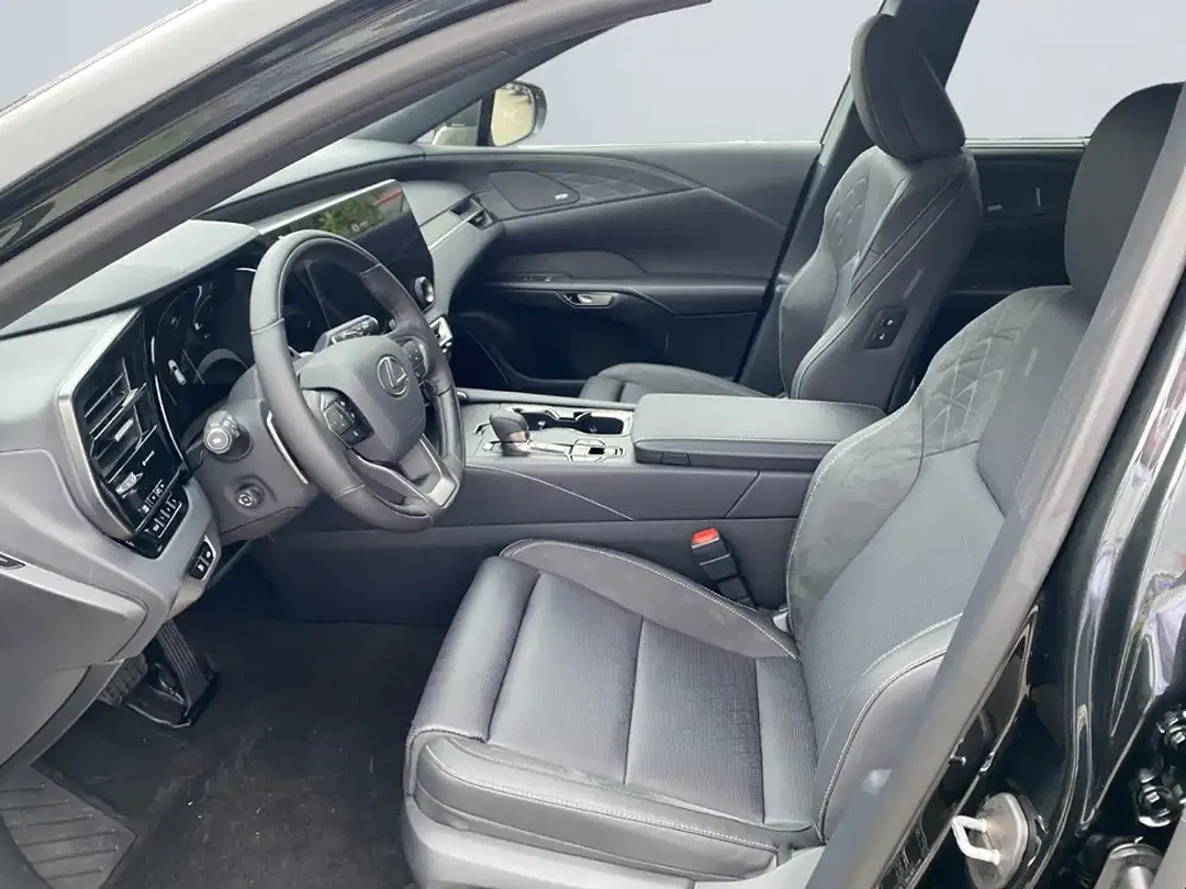 Lexus RX 450h - Thumbnail 6