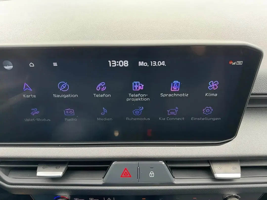 Kia Stonic - Thumbnail 11